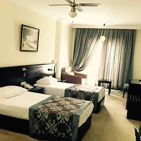Omur Hotel